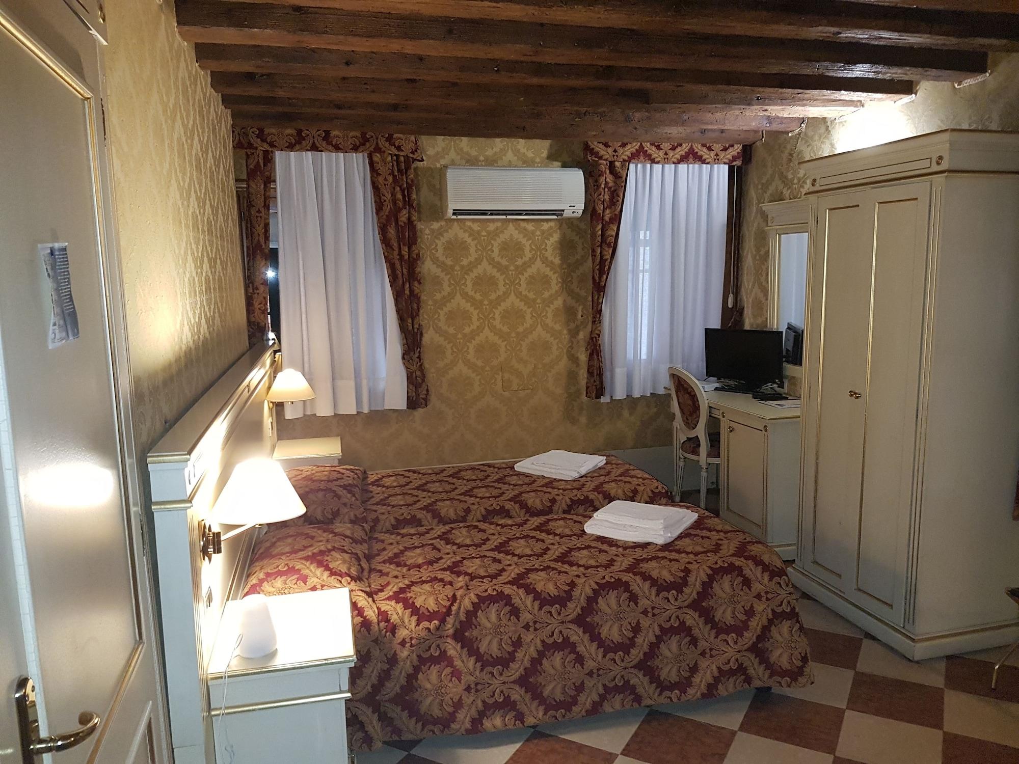 Hotel Casa Arte à Venise Extérieur photo